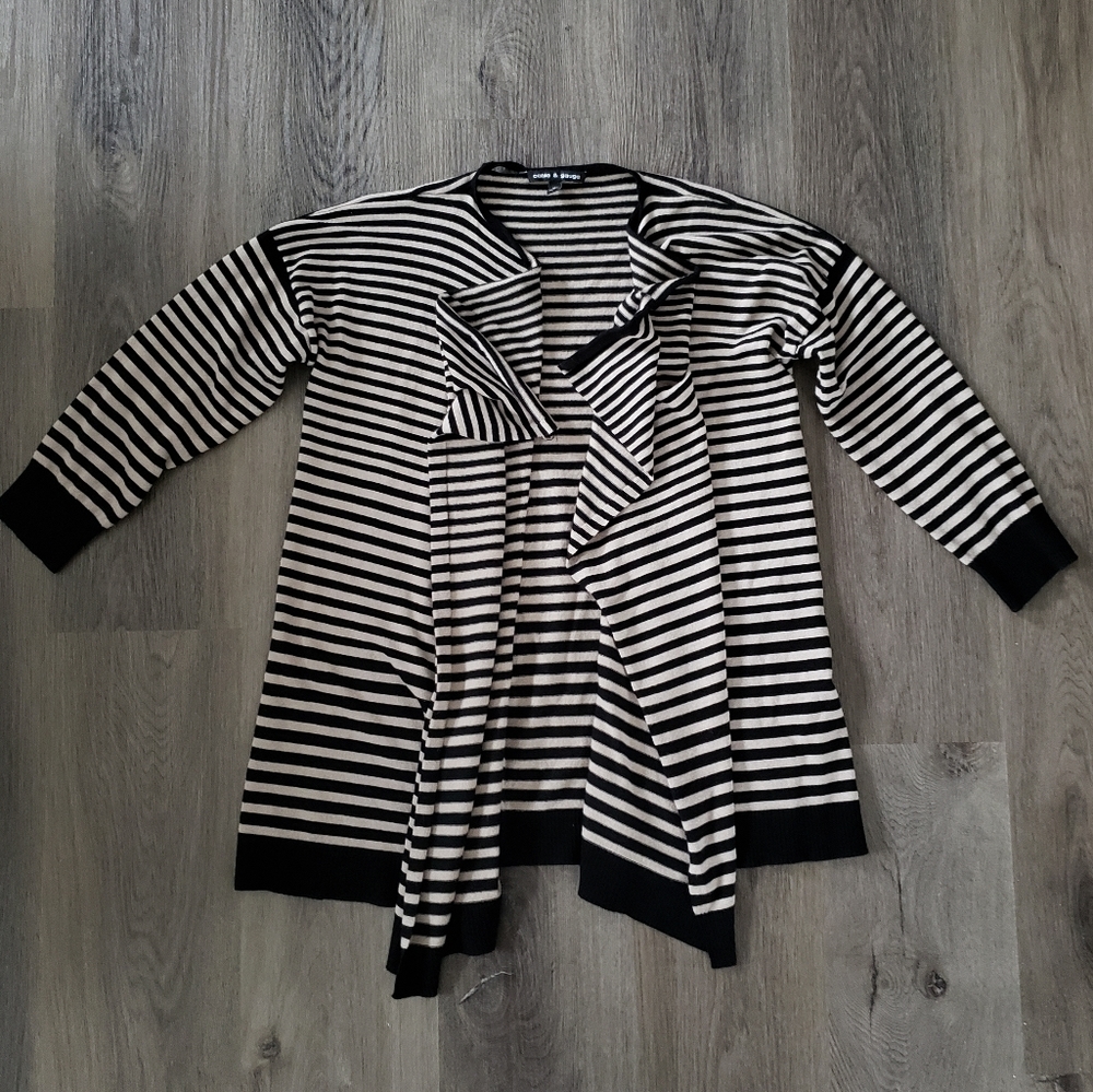 Cable & Gauge tiered draped cardigan
